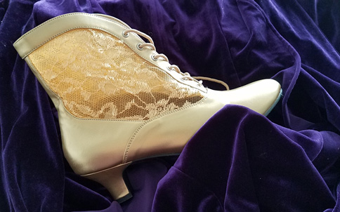 gold boot on purple velvet for Vegas